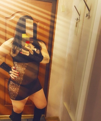 Я красивая, опытная и сексуальная индивидуалка. В моих магических руках ты ощутишь релакс и насладишься нежностью. Я могу быть твоей нежной и ласковой любовницей или страстной и развратной подругой. У меня есть фантастический выбор услуг, которые полностью удовлетворят твои желания. Встреча со мной - это незабываемое превращение в райскую сказку. Ты обязательно захочешь вернуться ко мне вновь. Приглашаю в уютную обстановку или приеду к тебе в Москве. Отлицо+:🔥💋🌹 302, 38 лет